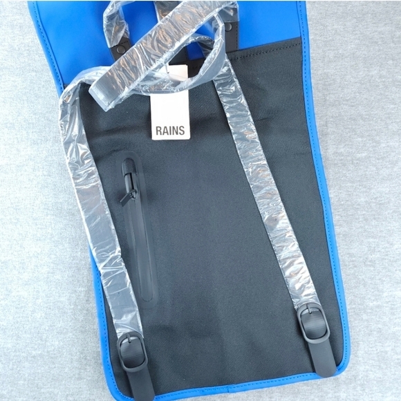 Rains Rolltop Rucksack Backpack W3 Waterproof Waves‎ (Blue) $125 Msrp NWTS - Picture 6 of 11